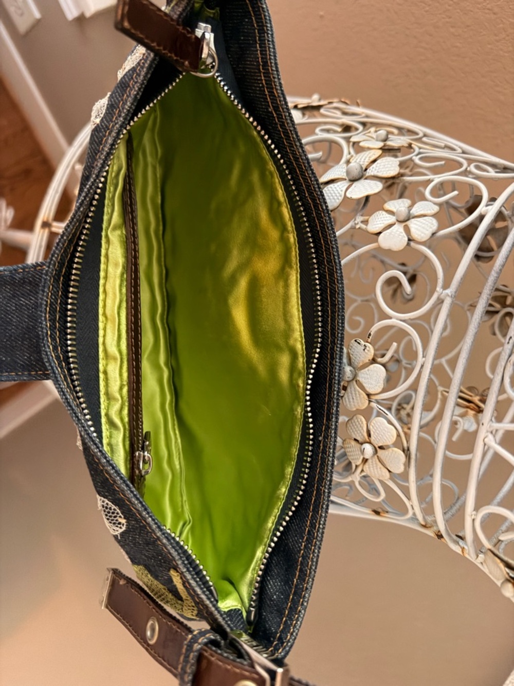 Fendi Baguette AUTHENTIC Vintage Denim Floral Daisy Appliqué - Picture 7 of 11